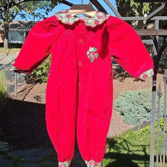 Vintage Corduroy Jumpsuit Romper Girl 18 Mos Red Floral Scallop Collar Little Me - Picture 1 of 11